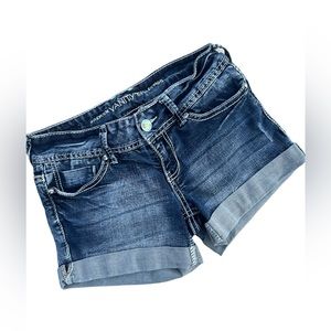 Vanity Mid-Rise Jean Shorts - Size 26